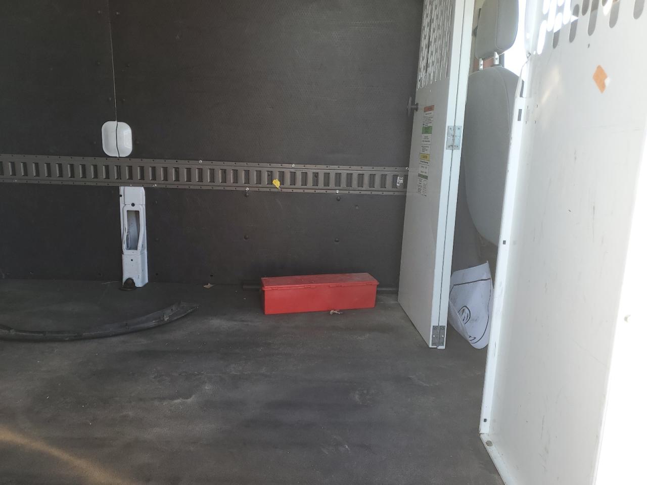 2019 Ford Transit T-150 VIN: 1FTYE2CM8KKB09554 Lot: 70433365