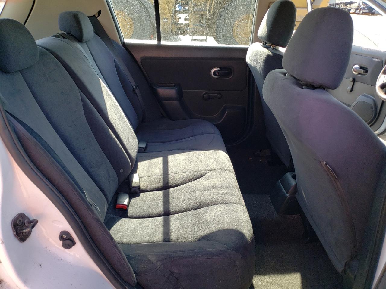 2009 Nissan Versa S VIN: 3N1BC13E49L436673 Lot: 70886735