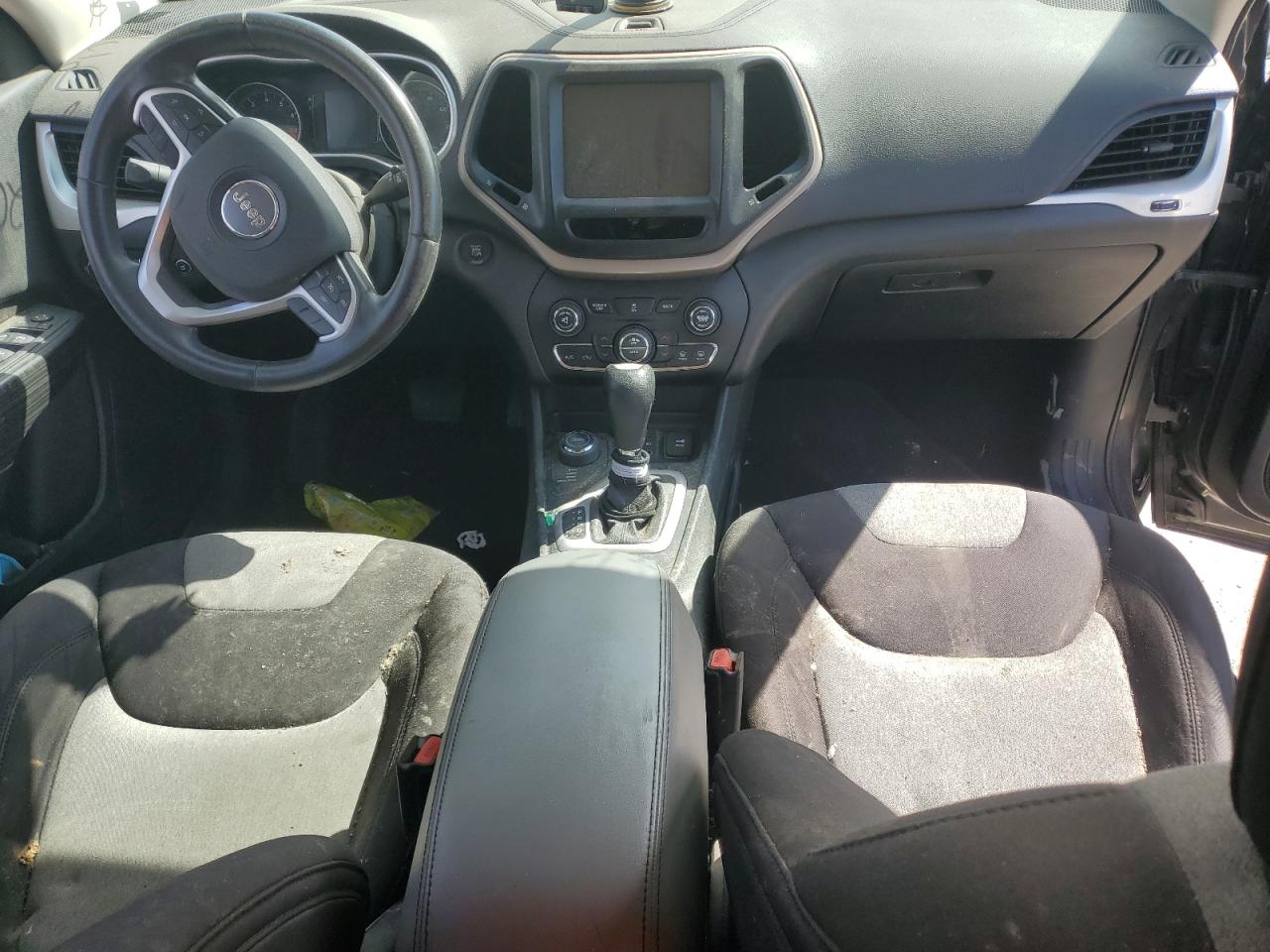 2014 Jeep Cherokee Latitude VIN: 1C4PJMCS1EW260752 Lot: 70022095