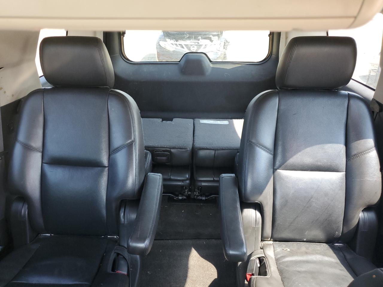 2011 Chevrolet Tahoe C1500 Ltz VIN: 1GNSCCE03BR396389 Lot: 69406045