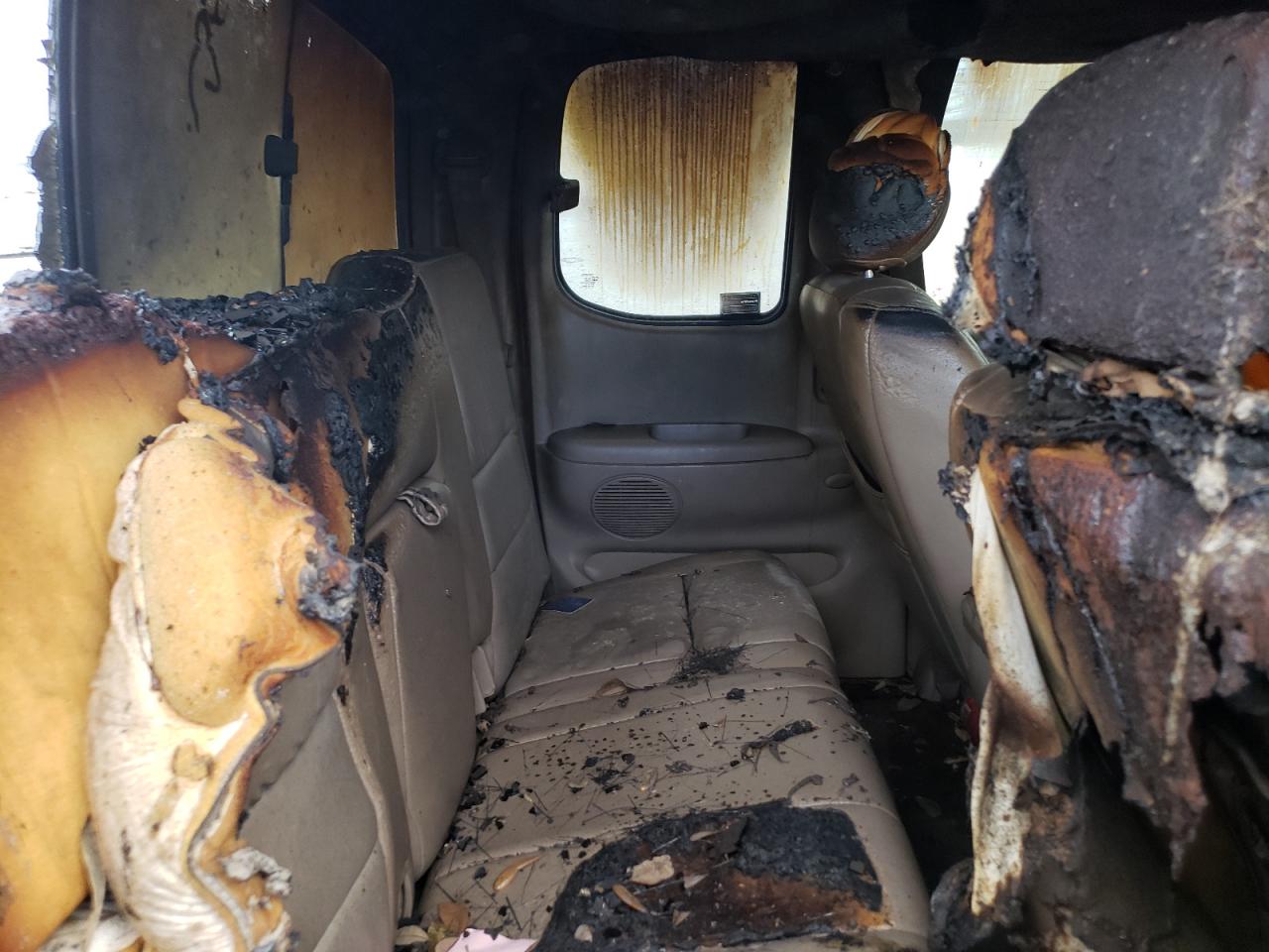 2000 Toyota Tundra Access Cab VIN: 5TBBT4418YS019309 Lot: 67293035