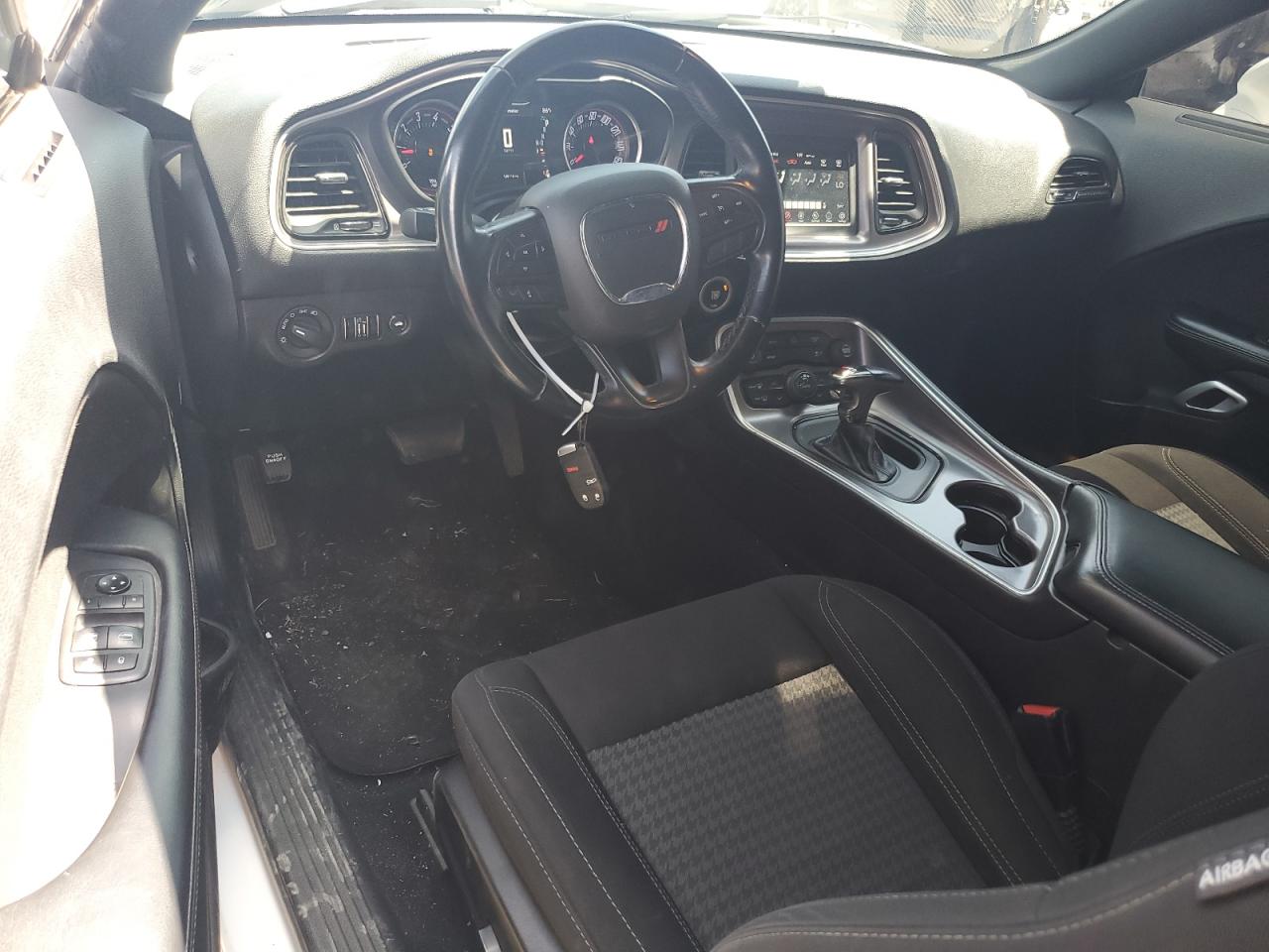 2021 Dodge Challenger Sxt VIN: 2C3CDZAG3MH542586 Lot: 67416095