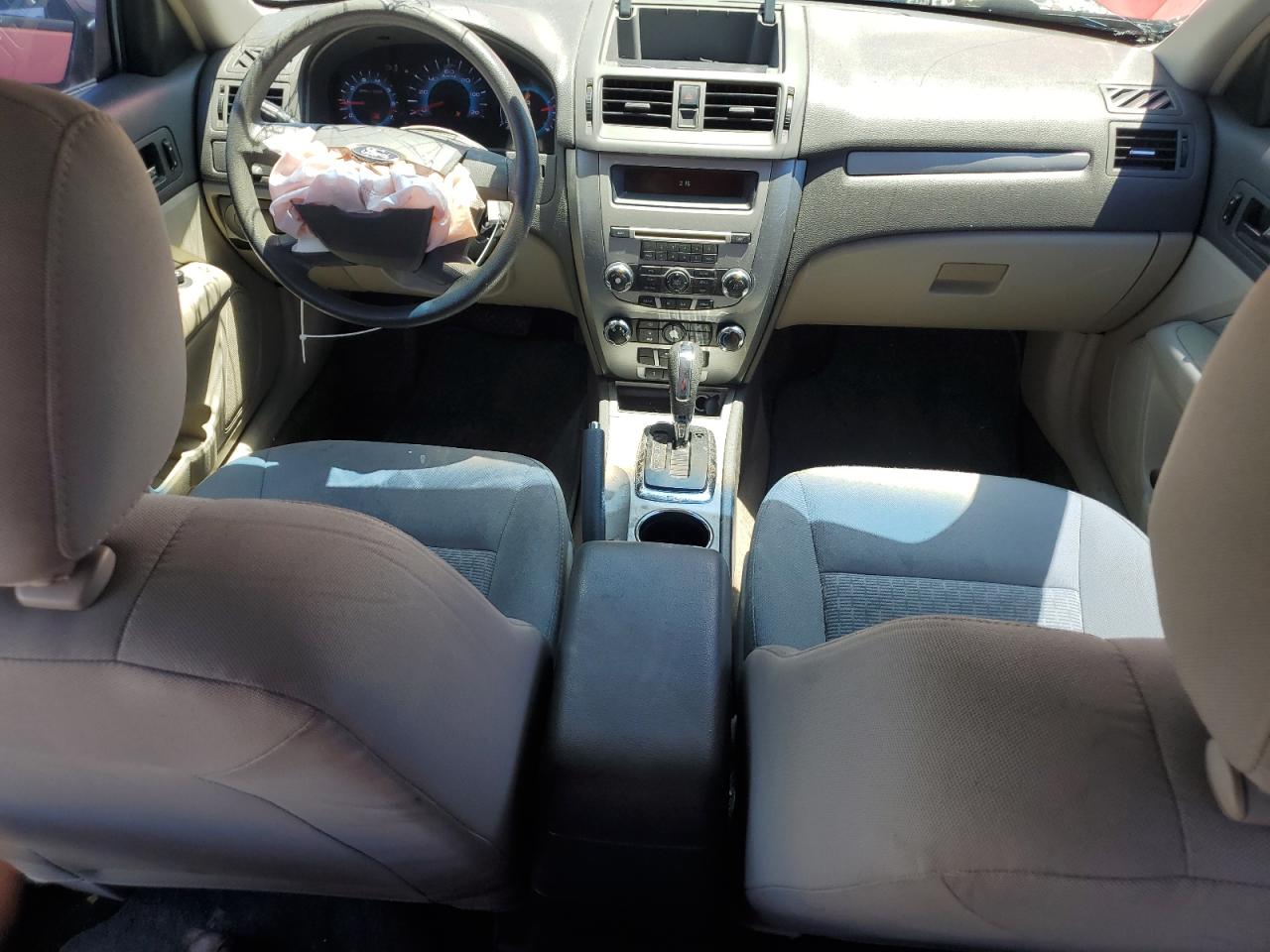 2010 Ford Fusion S VIN: 3FAHP0GA3AR345513 Lot: 92648995