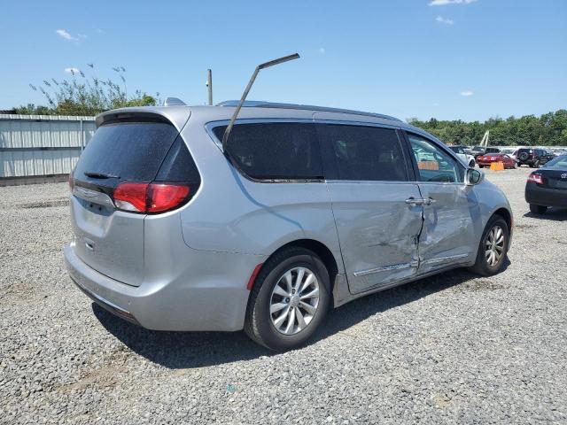  CHRYSLER PACIFICA 2019 Srebrny