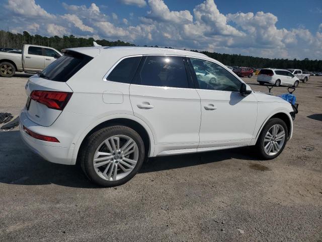  AUDI Q5 2019 Белы