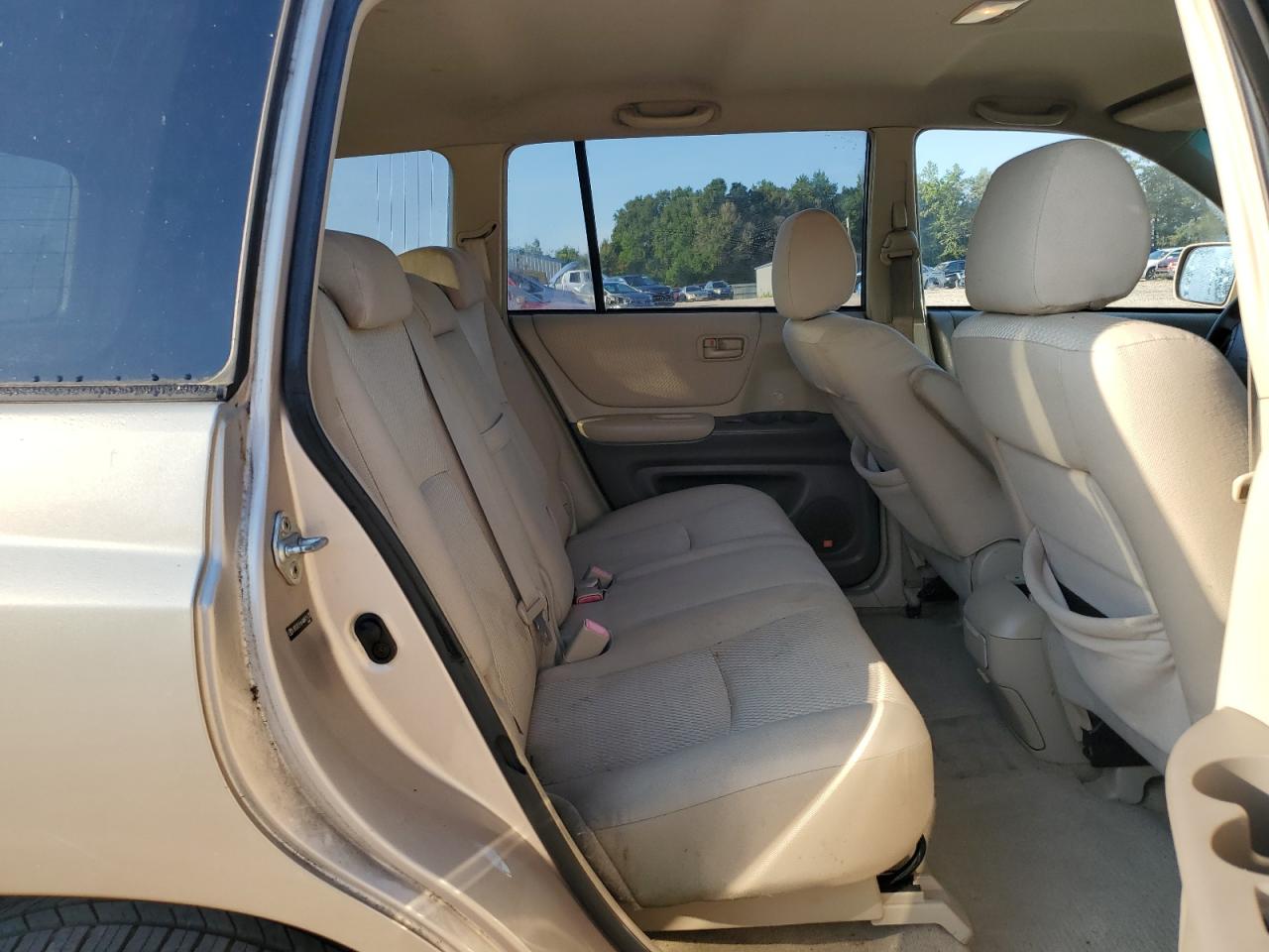 2004 Toyota Highlander Base VIN: JTEGP21A940031133 Lot: 68747605