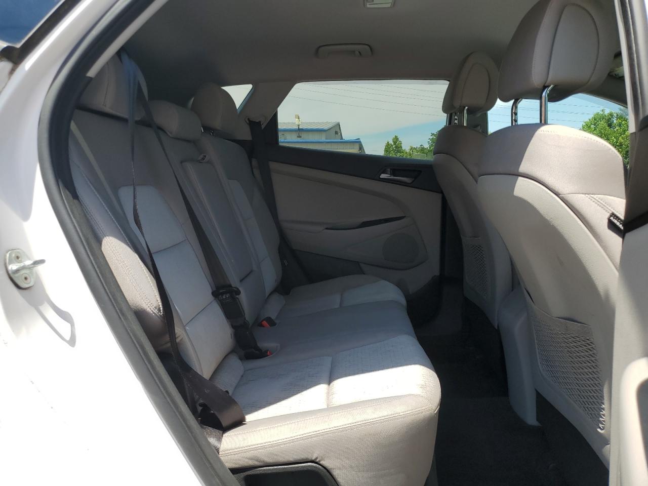 KM8J3CA48GU250888 2016 Hyundai Tucson Limited