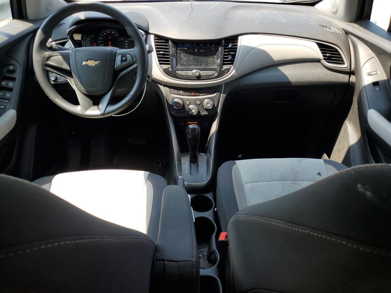 2019 Chevrolet Trax Ls VIN: 3GNCJKSB5KL115663 Lot: 67914755