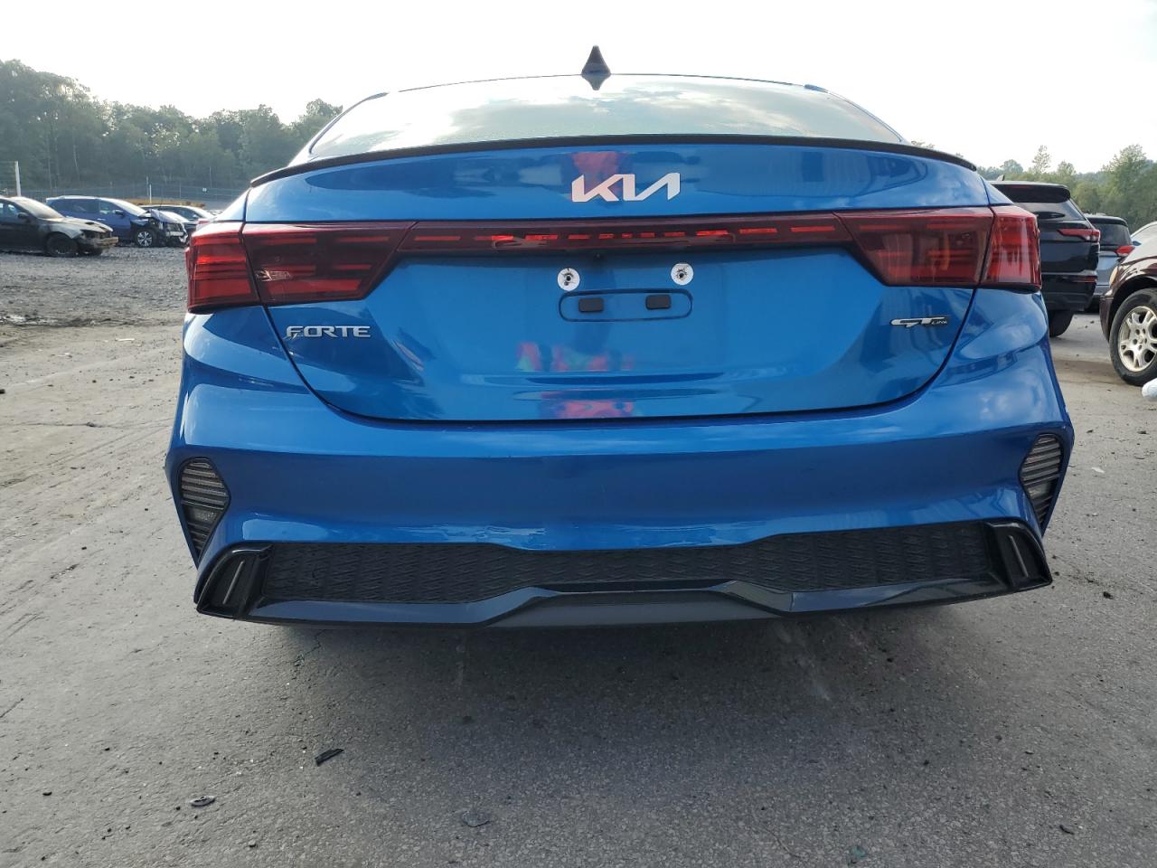 2024 Kia Forte Gt Line VIN: 3KPF54AD8RE733681 Lot: 68940545