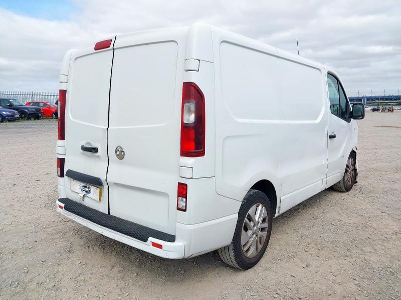 2015 VAUXHALL VIVARO 2900 SPORTIVE CDTI 
