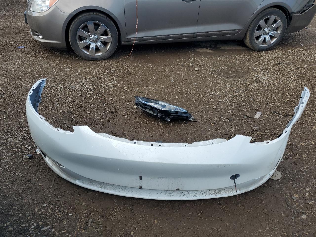 2023 Tesla Model Y VIN: 7SAYGDEE5PA054268 Lot: 70775405