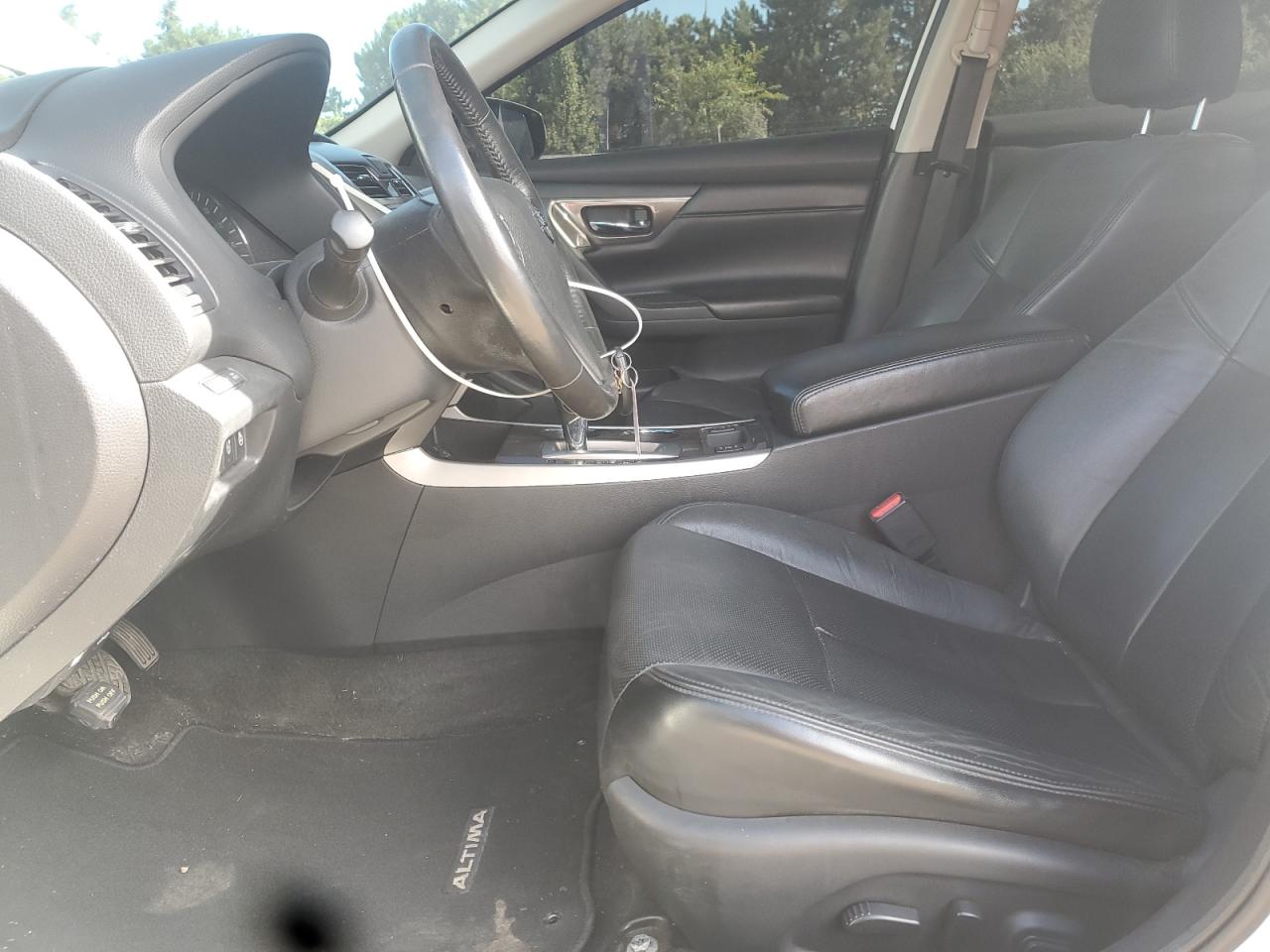2015 Nissan Altima 2.5 VIN: 1N4AL3AP8FN311136 Lot: 70352245