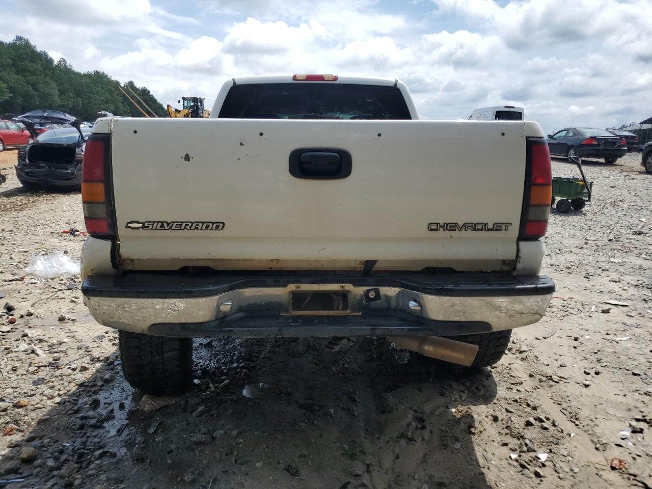 2001 Chevrolet Silverado K2500 Heavy Duty VIN: 1GCHK29U31E155516 Lot: 69757755