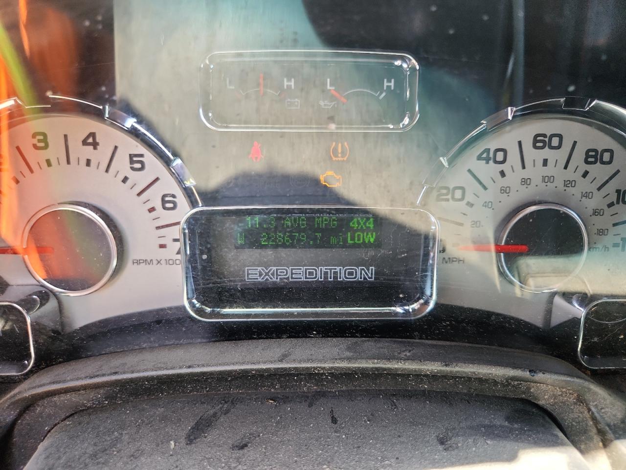 2008 Ford Expedition El Eddie Bauer VIN: 1FMFK18598LA28282 Lot: 66288225