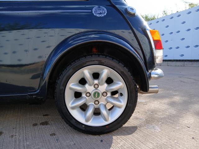2001 ROVER MINI CLASSIC COOPER S500 COOPER SPORT 500 2DR