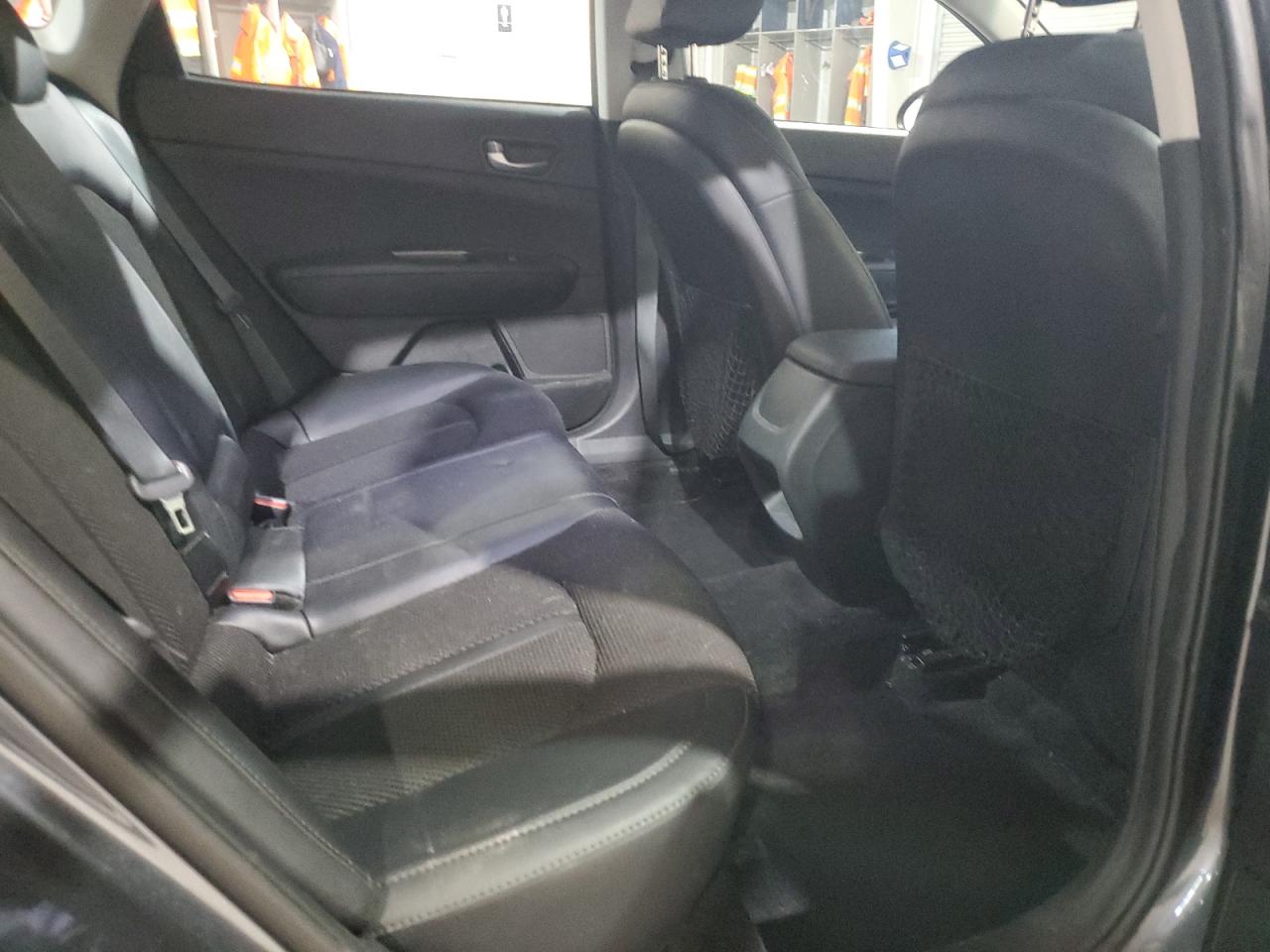 2019 Kia Optima Lx VIN: 5XXGT4L30KG377030 Lot: 70249805