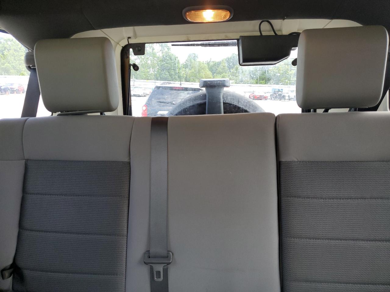 2008 Jeep Wrangler Unlimited X VIN: 1J4GA39148L571682 Lot: 68510835
