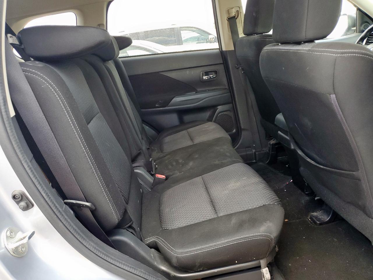 2016 Mitsubishi Outlander Se VIN: JA4AD3A38GZ055962 Lot: 68474725