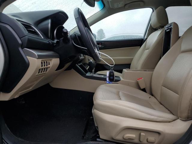  SUBARU OUTBACK 2015 Biały