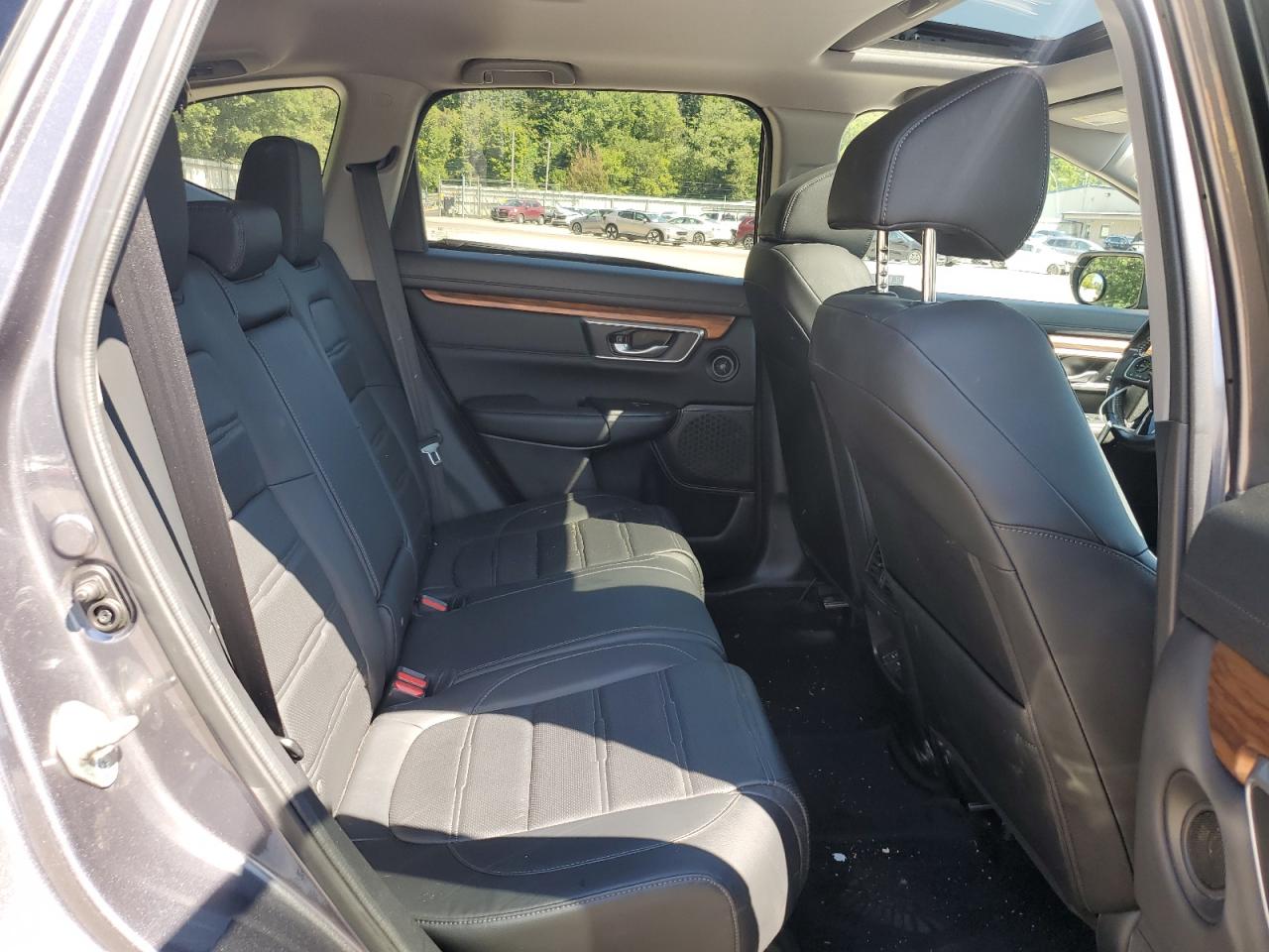 2019 Honda Cr-V Exl VIN: 2HKRW2H8XKH660905 Lot: 69726315