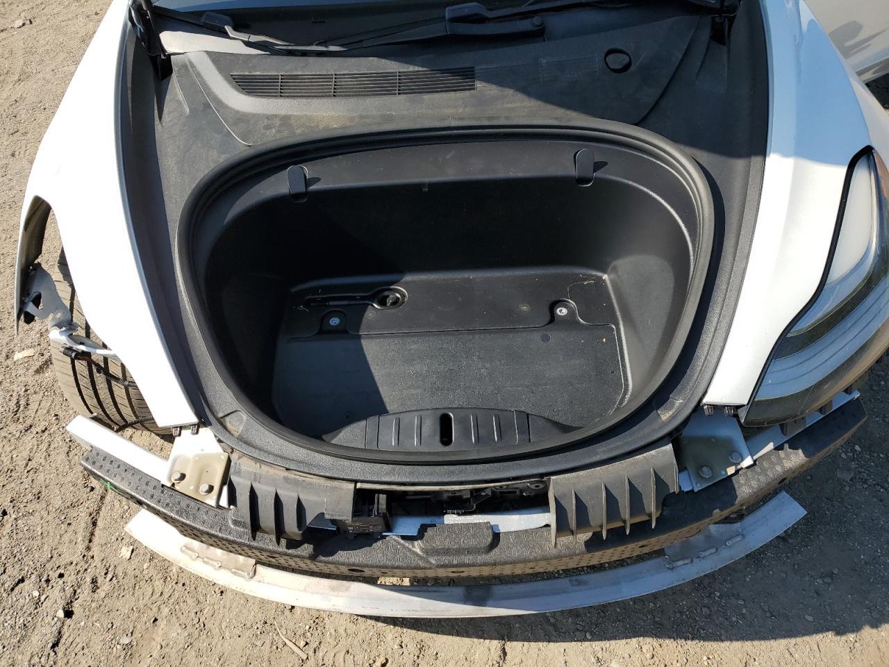 2019 Tesla Model 3 VIN: 5YJ3E1EB9KF418320 Lot: 69912465