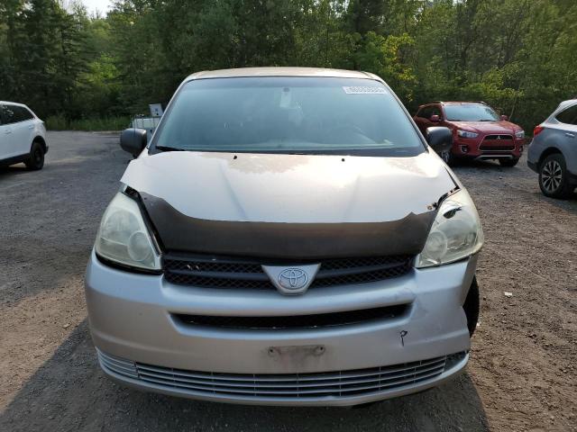 2005 TOYOTA SIENNA CE  