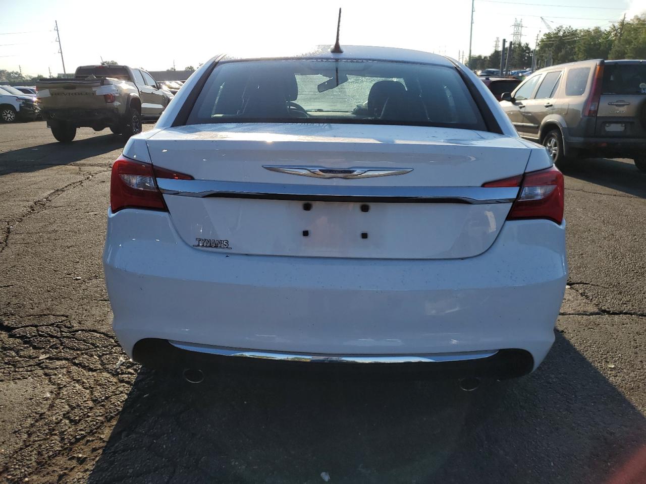 2013 Chrysler 200 Limited VIN: 1C3CCBCG2DN574251 Lot: 68045535