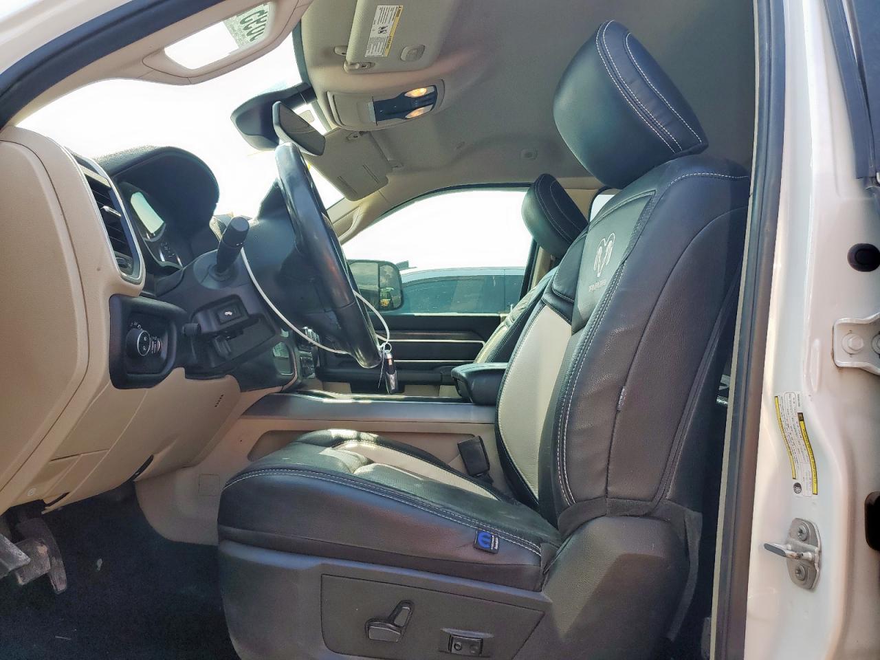 3C6UR5ML5KG623032 2019 Ram 2500 Big Horn