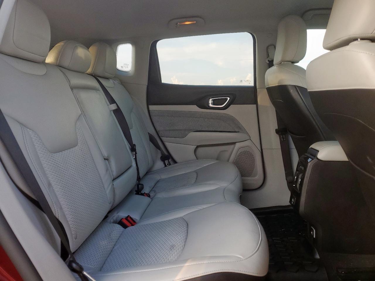 2022 Jeep Compass Latitude VIN: 3C4NJDBB6NT123398 Lot: 70117285