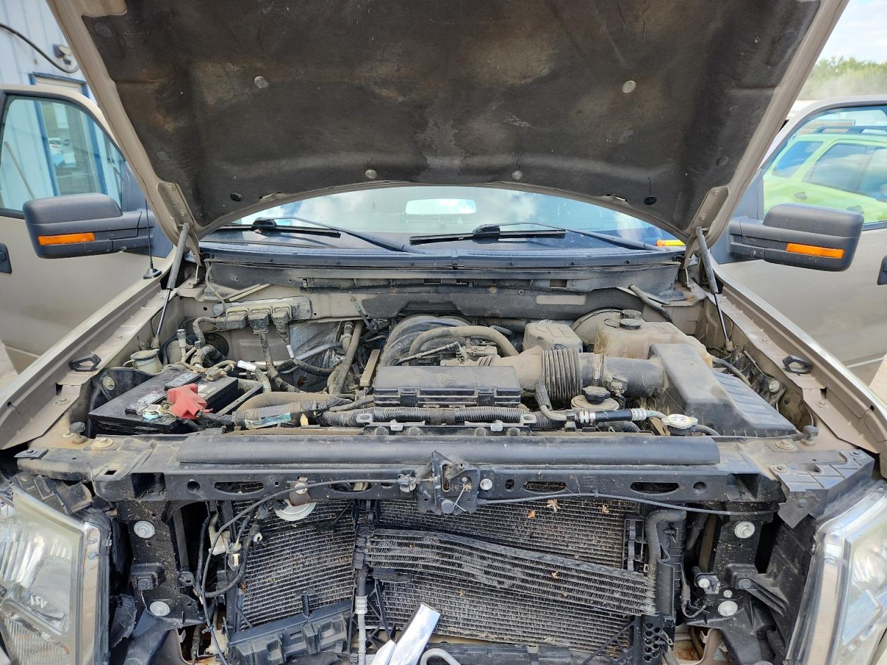 2009 Ford F150 Super Cab VIN: 1FTRX12849KB84758 Lot: 69432225