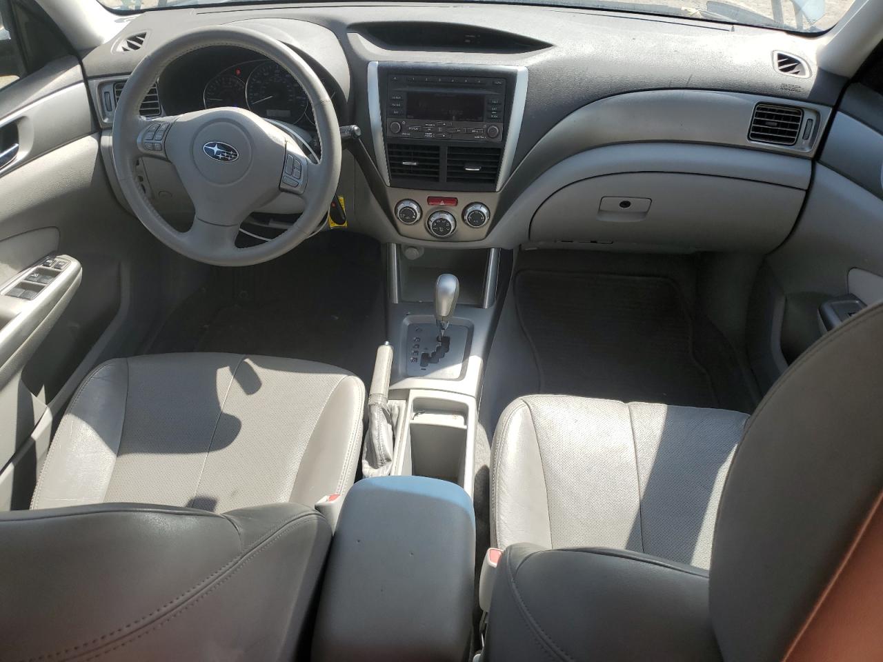 2010 Subaru Forester 2.5X Limited VIN: JF2SH6DC8AH913408 Lot: 69823955