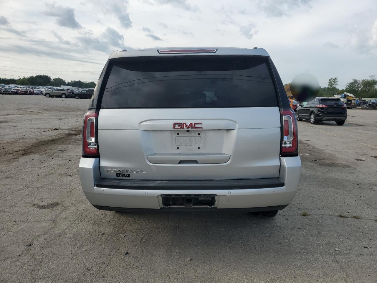 2018 GMC Yukon Xl K1500 Slt VIN: 1GKS2GKC0JR188202 Lot: 67413035