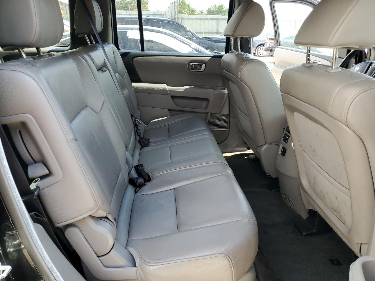 2013 Honda Pilot Exln VIN: 5FNYF4H71DB044008 Lot: 70637395