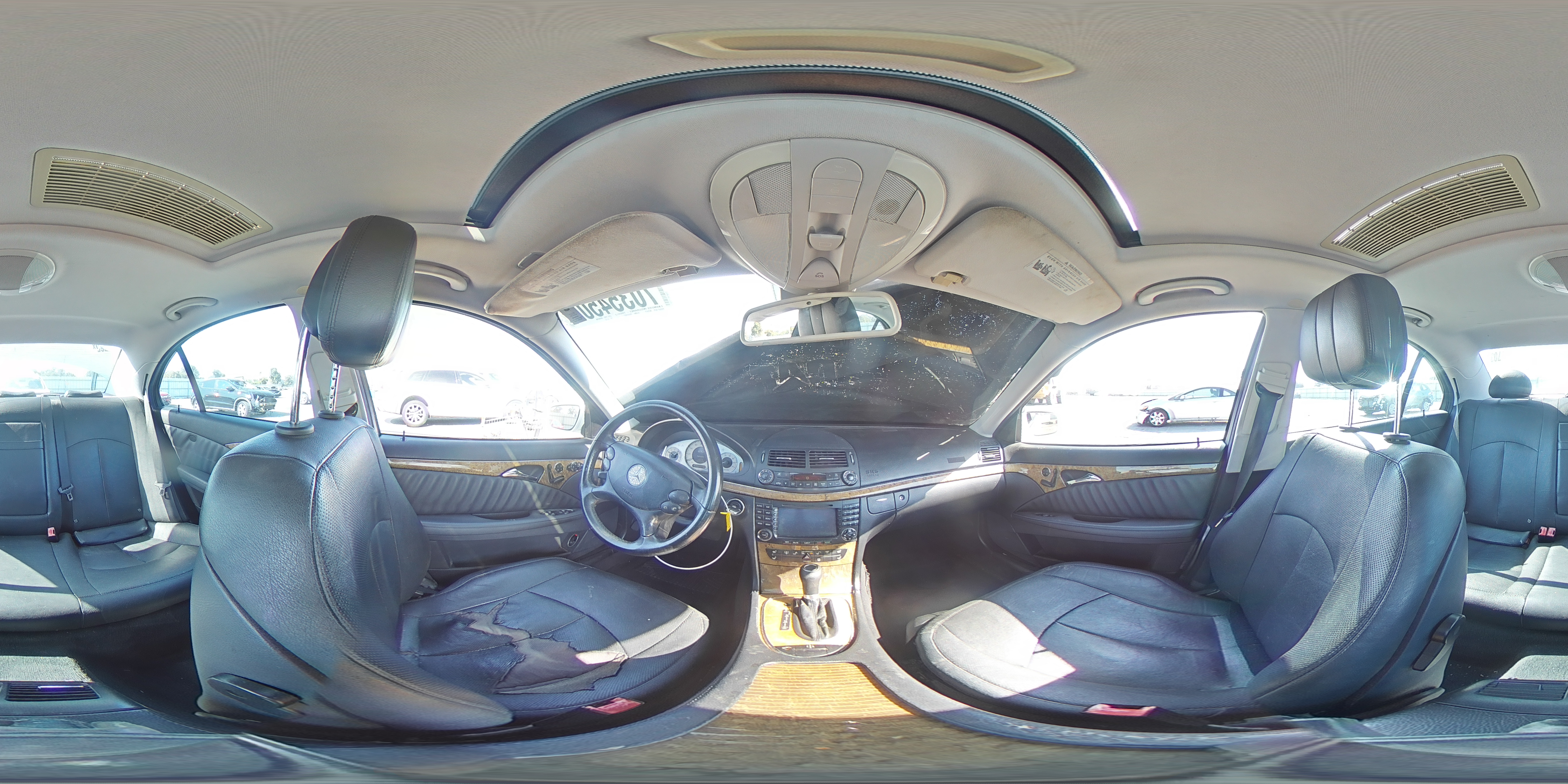 2007 Mercedes-Benz E 550 VIN: WDBUF72X47B135787 Lot: 70354505