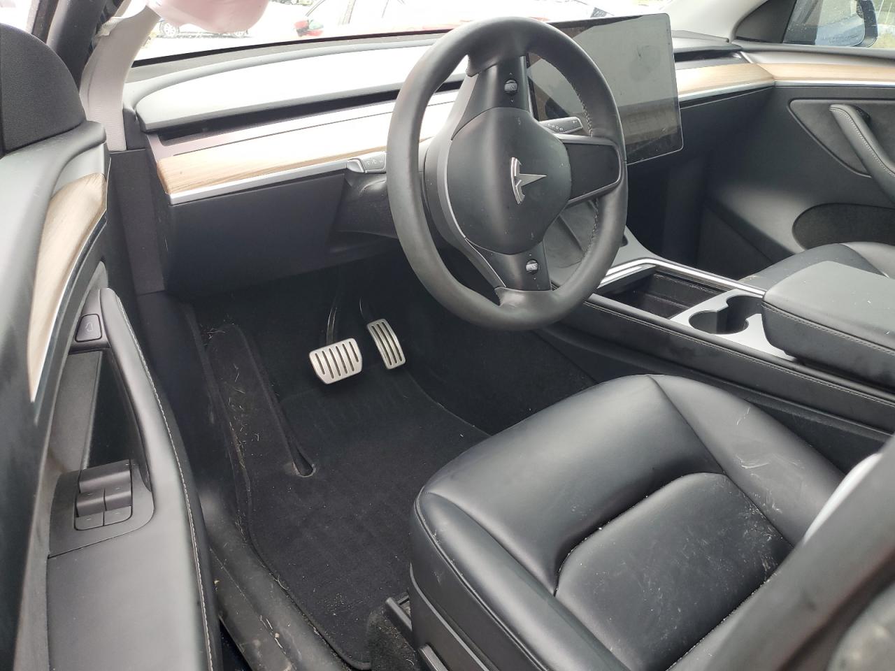 2023 Tesla Model Y VIN: 7SAYGDEF4PF963162 Lot: 69629325