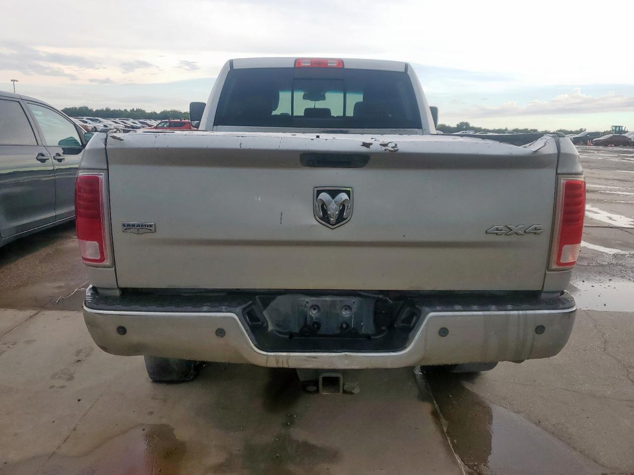 3C6UR5FL5FG524424 2015 Ram 2500 Laramie
