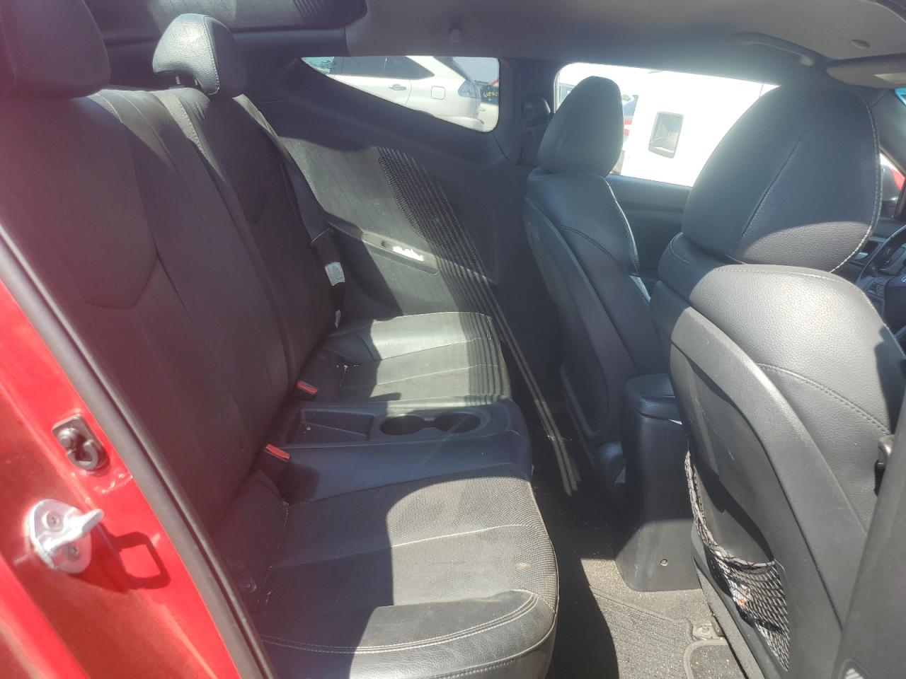 2015 Hyundai Veloster Turbo VIN: KMHTC6AE9FU228318 Lot: 68751435