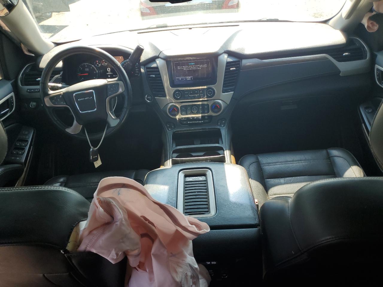 2019 GMC Yukon Xl Denali VIN: 1GKS2HKJ6KR131721 Lot: 66630745