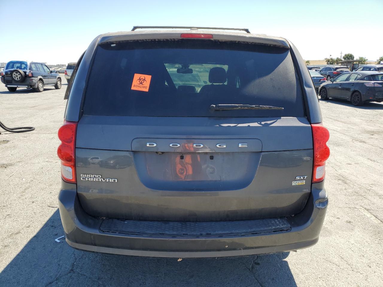 2018 Dodge Grand Caravan Sxt VIN: 2C4RDGCG0JR324604 Lot: 69119075