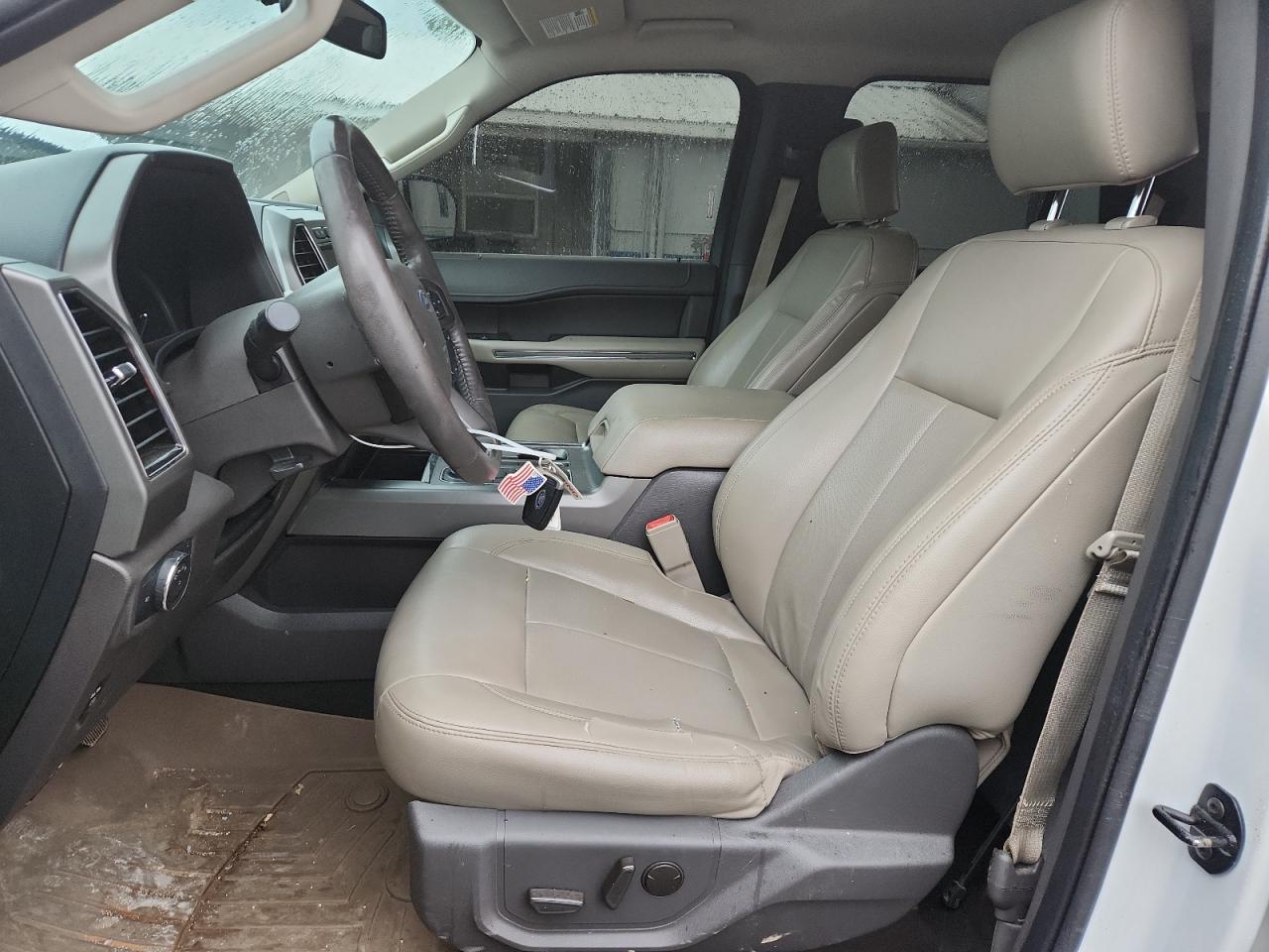 2020 Ford Expedition Xlt VIN: 1FMJU1JT2LEA42812 Lot: 70192265