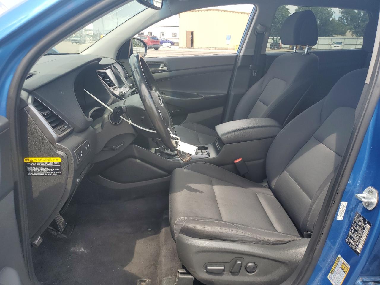 2018 Hyundai Tucson Value VIN: KM8J33A21JU811101 Lot: 68901135