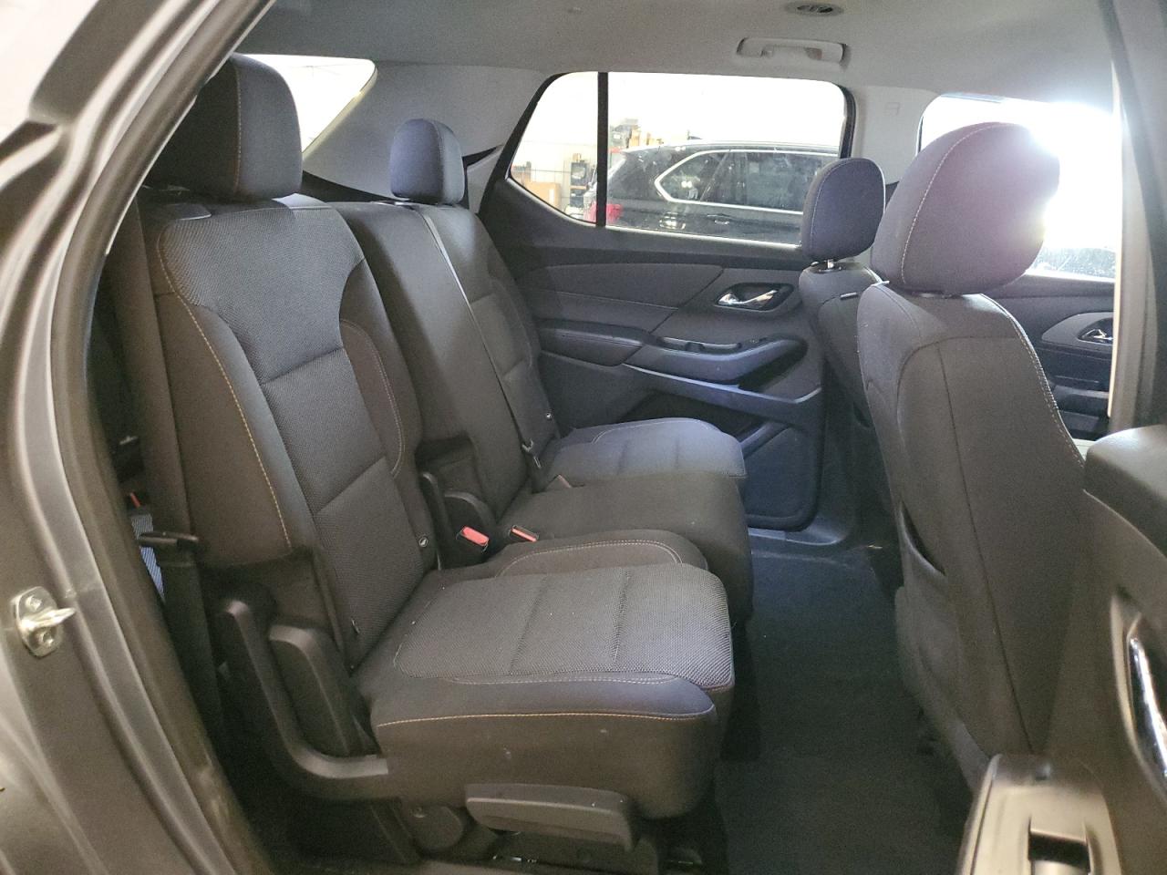 2020 Chevrolet Traverse Ls VIN: 1GNEVFKW3LJ207743 Lot: 69321805