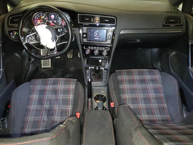  VOLKSWAGEN GOLF 2018 Белы