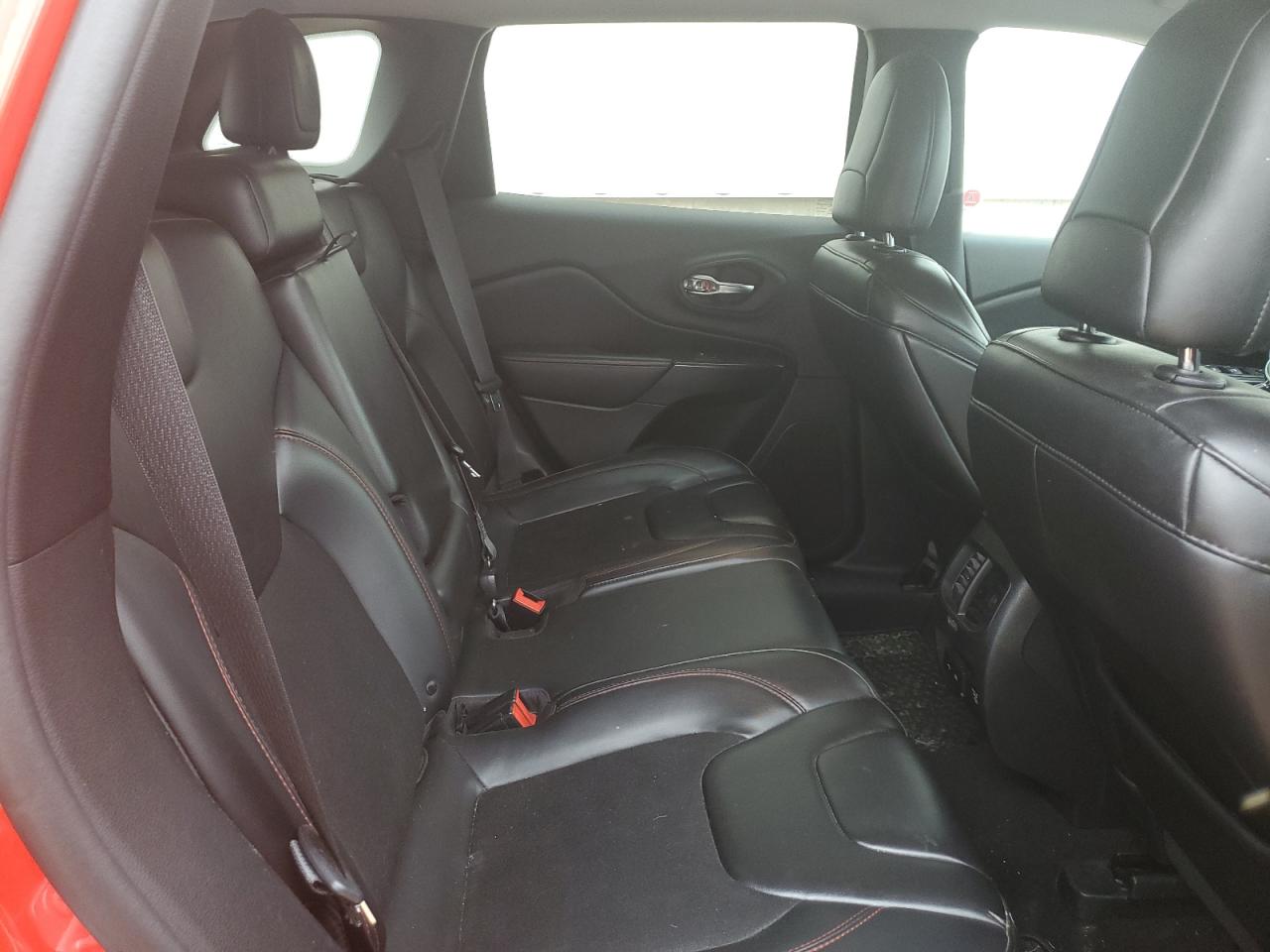 2019 Jeep Cherokee Trailhawk VIN: 1C4PJMBX8KD471032 Lot: 70081545