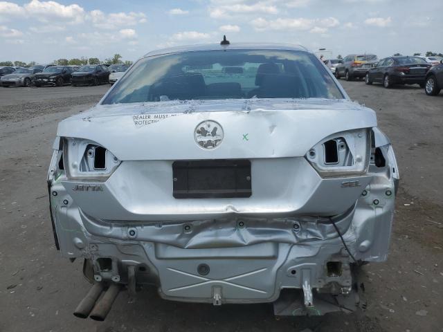  VOLKSWAGEN JETTA 2014 Srebrny
