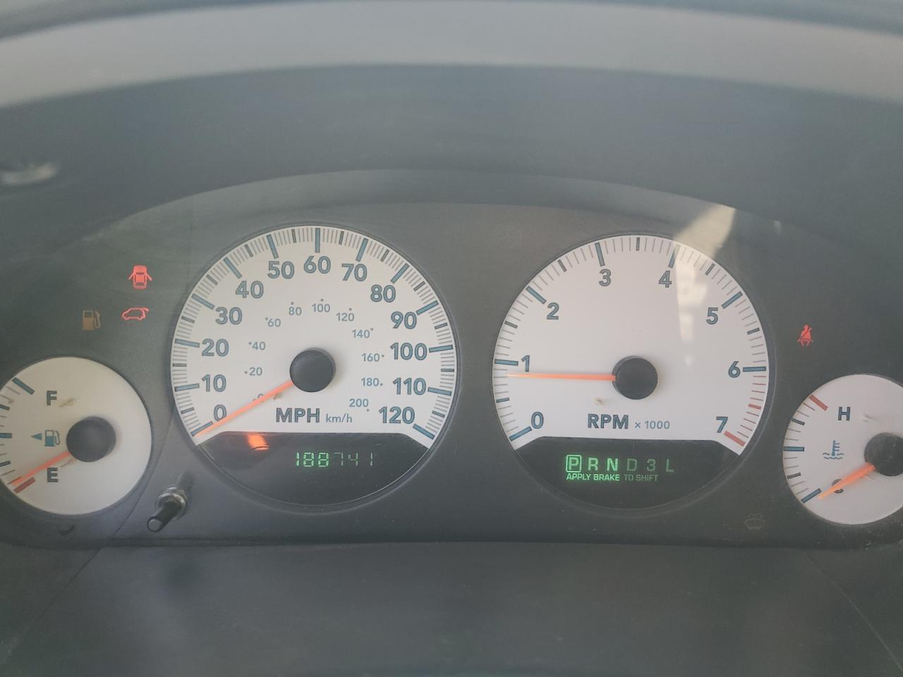 2005 Dodge Grand Caravan Sxt VIN: 2D4GP44L35R203664 Lot: 70753255