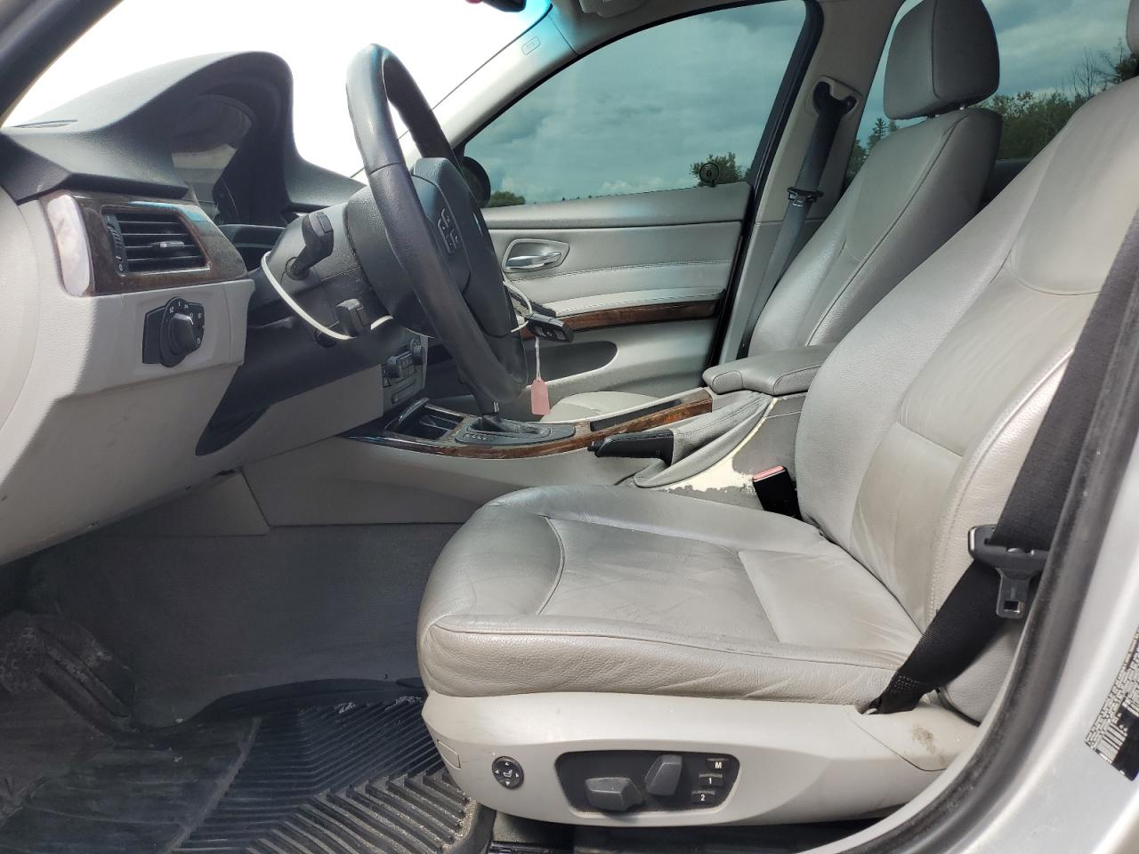 2006 BMW 330 I VIN: WBAVB33586KR74845 Lot: 65534565