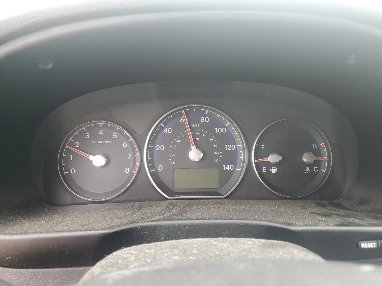 2011 Hyundai Santa Fe Se VIN: 5XYZHDAG2BG063651 Lot: 69108095