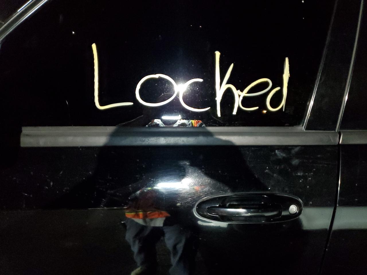 2003 Toyota Sequoia Limited VIN: 5TDZT38A83S201613 Lot: 70788435