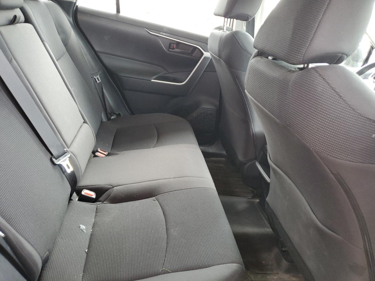 2021 Toyota Rav4 Le VIN: 2T3G1RFVXMC172994 Lot: 70288635